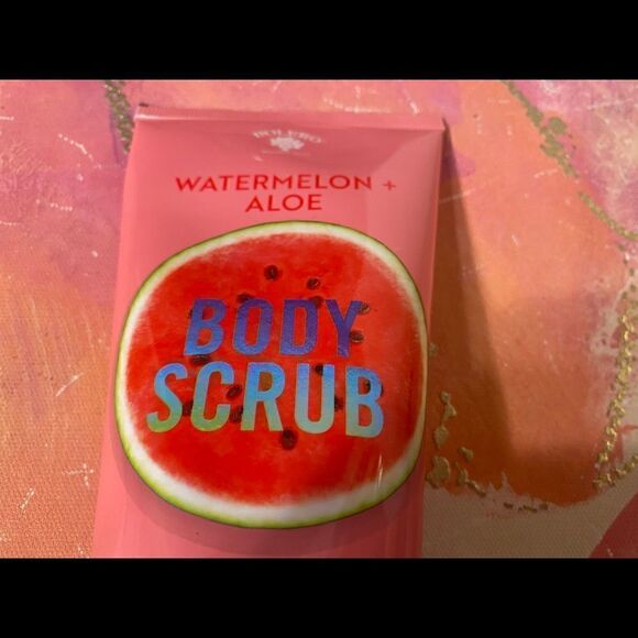 🍄Bolero Beverly Hills  lot of 2 Watermelon + Aloe Body Scrub Refresh 5 FLOZ🎉🎊 - Picture 6 of 10